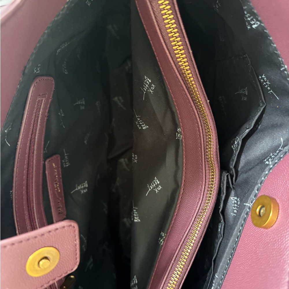 Betsey Johnson Tote/Purse - Picture 5 of 7